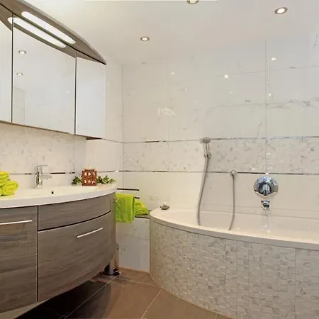 Апартаменты Haus Am Oelberg